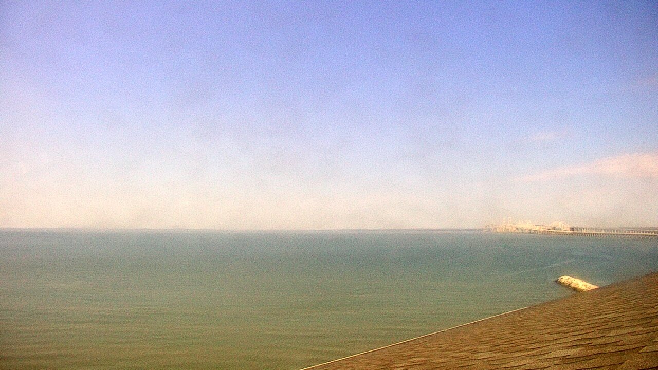 Thumbnail for current weather camera view from Chesapeake Bay Beach Club in Stevensville, Maryland