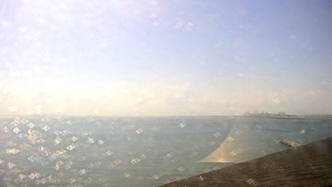 Thumbnail for current weather camera view from Chesapeake Bay Beach Club in Stevensville, Maryland