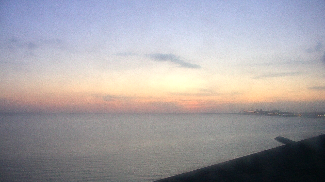 Thumbnail for current weather camera view from Chesapeake Bay Beach Club in Stevensville, Maryland