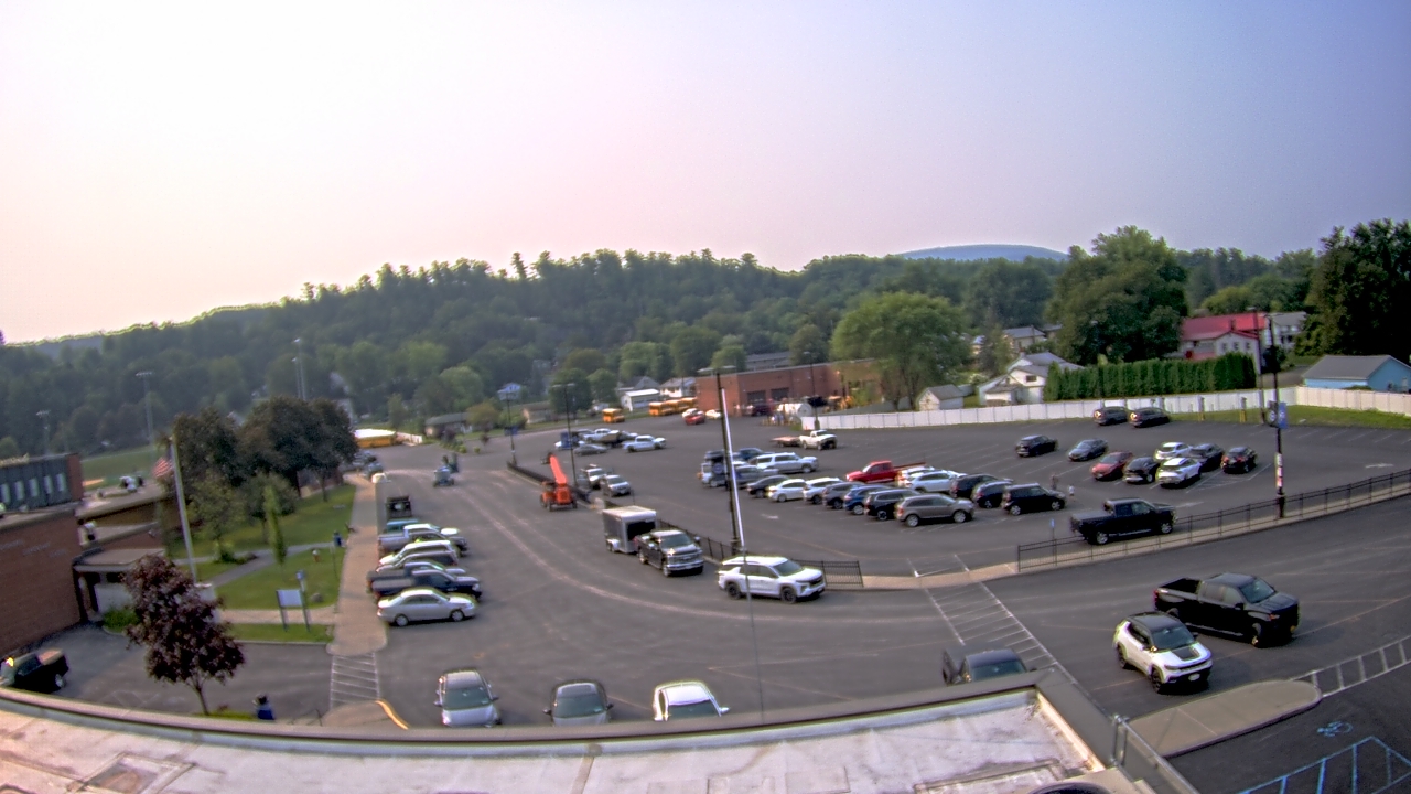 Thumbnail for current weather camera view from Schoharie CSD in Schoharie, New York