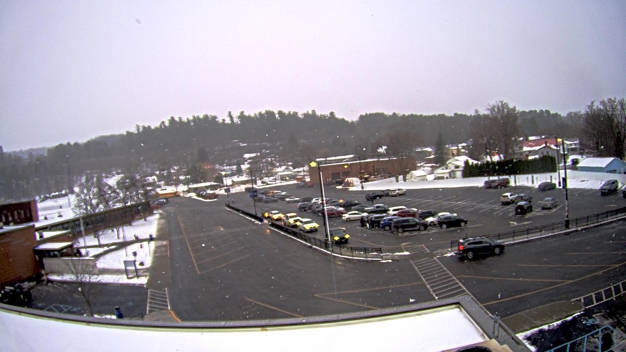 Thumbnail for current weather camera view from Schoharie CSD in Schoharie, New York