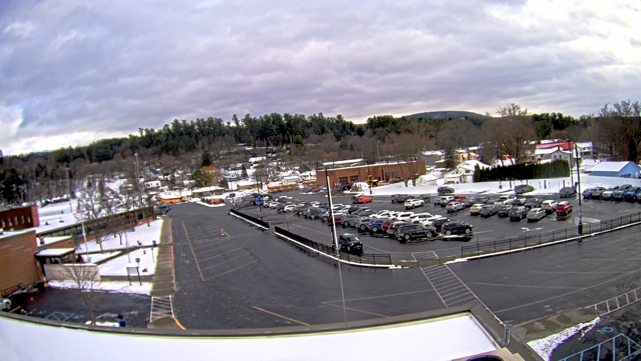 Thumbnail for current weather camera view from Schoharie CSD in Schoharie, New York