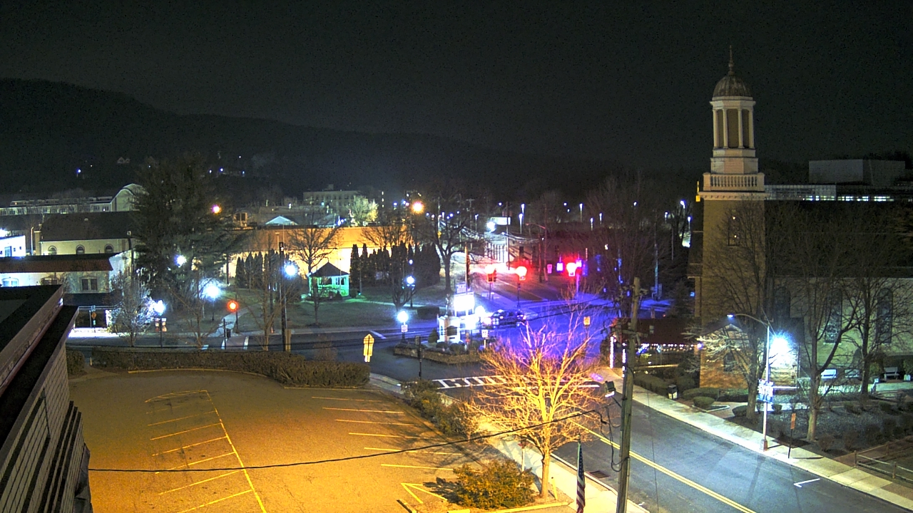 Thumbnail for current weather camera view from Village of Suffern in Mahwah, New Jersey