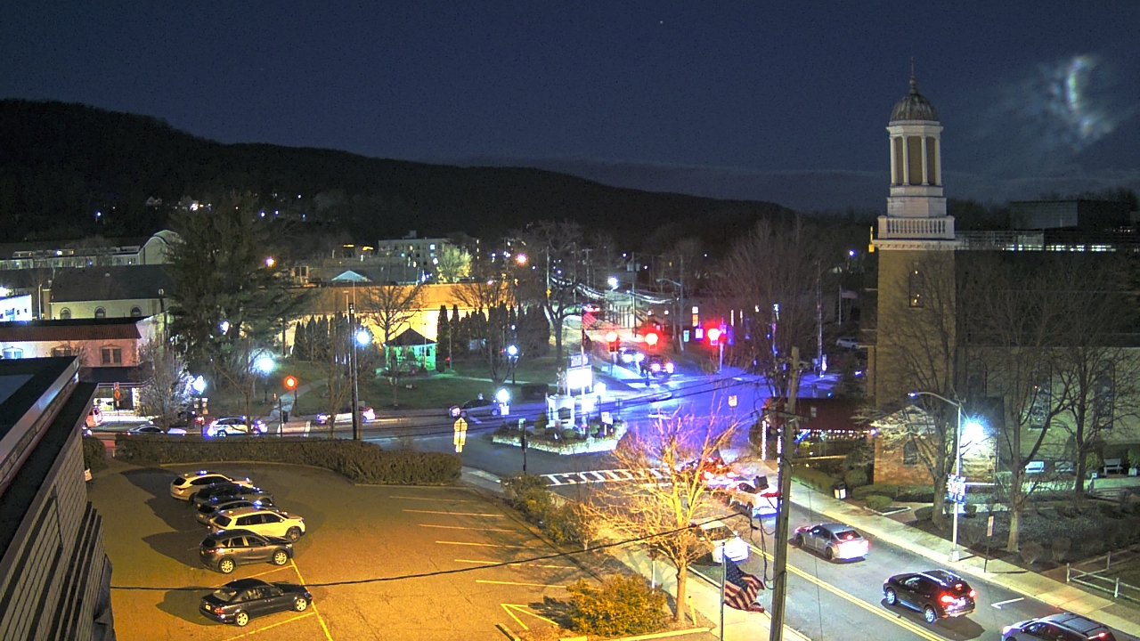 Thumbnail for current weather camera view from Village of Suffern in Mahwah, New Jersey