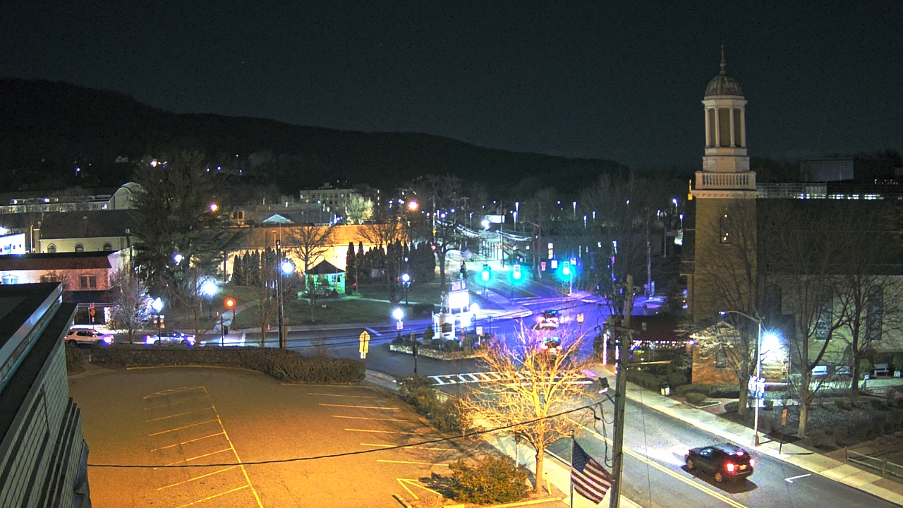 Thumbnail for current weather camera view from Village of Suffern in Mahwah, New Jersey