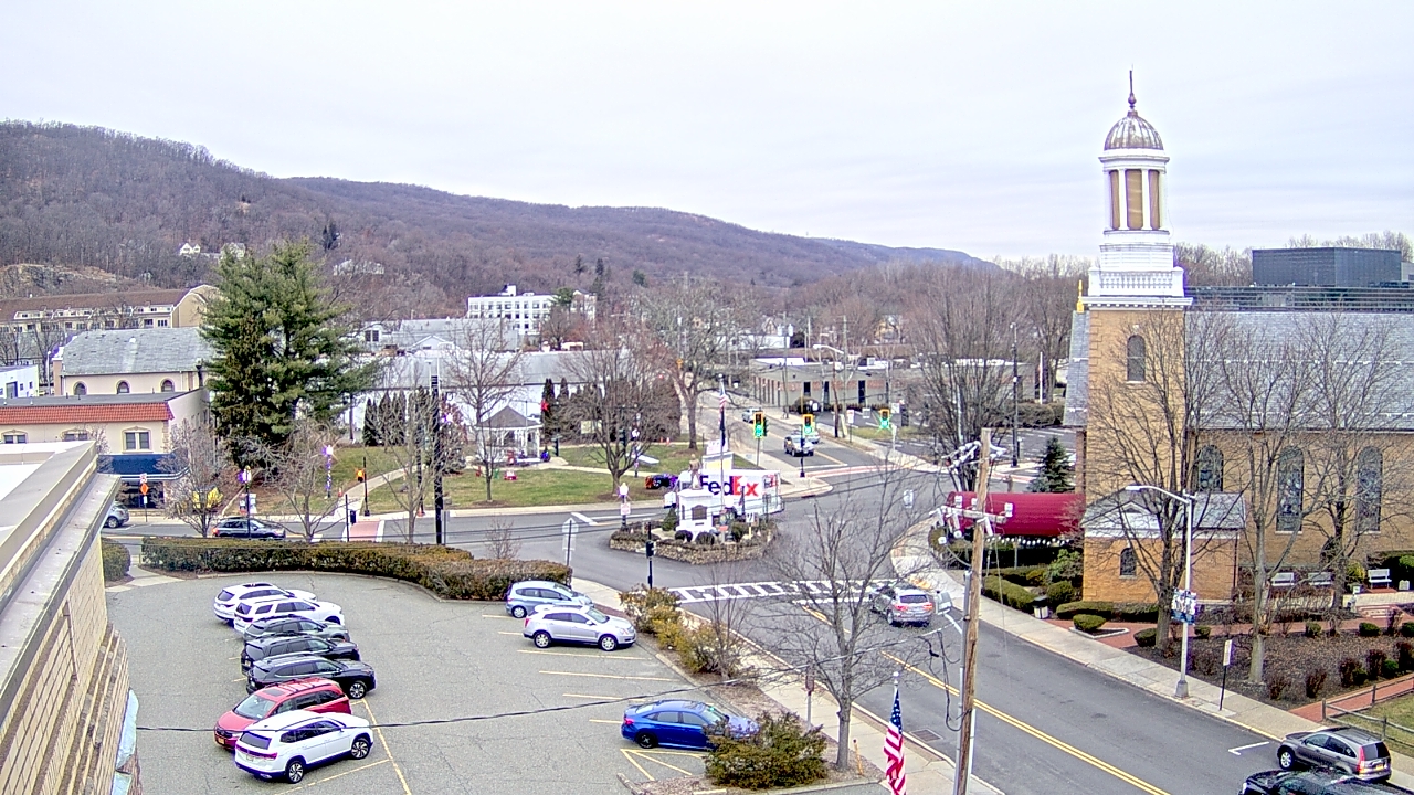 Thumbnail for current weather camera view from Village of Suffern in Mahwah, New Jersey