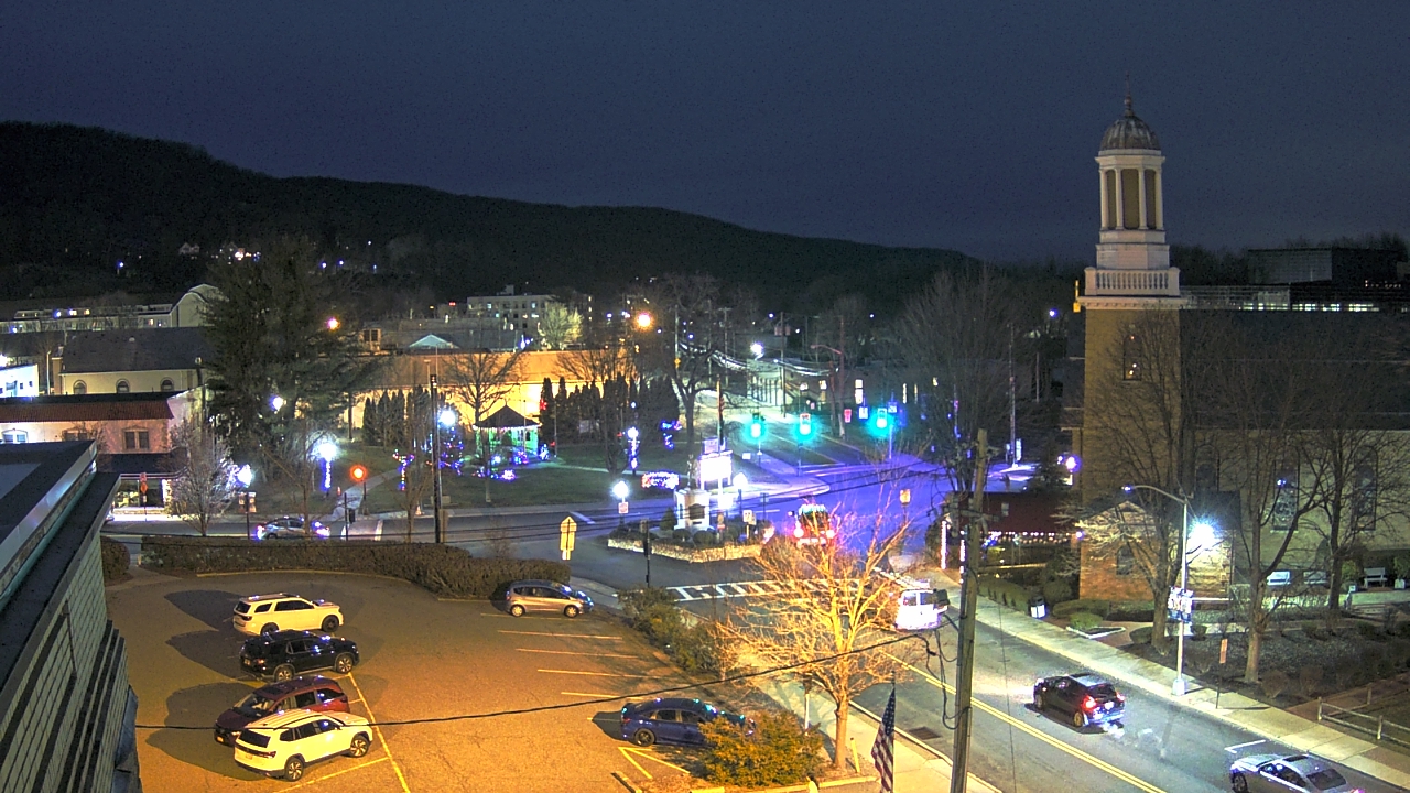 Thumbnail for current weather camera view from Village of Suffern in Mahwah, New Jersey