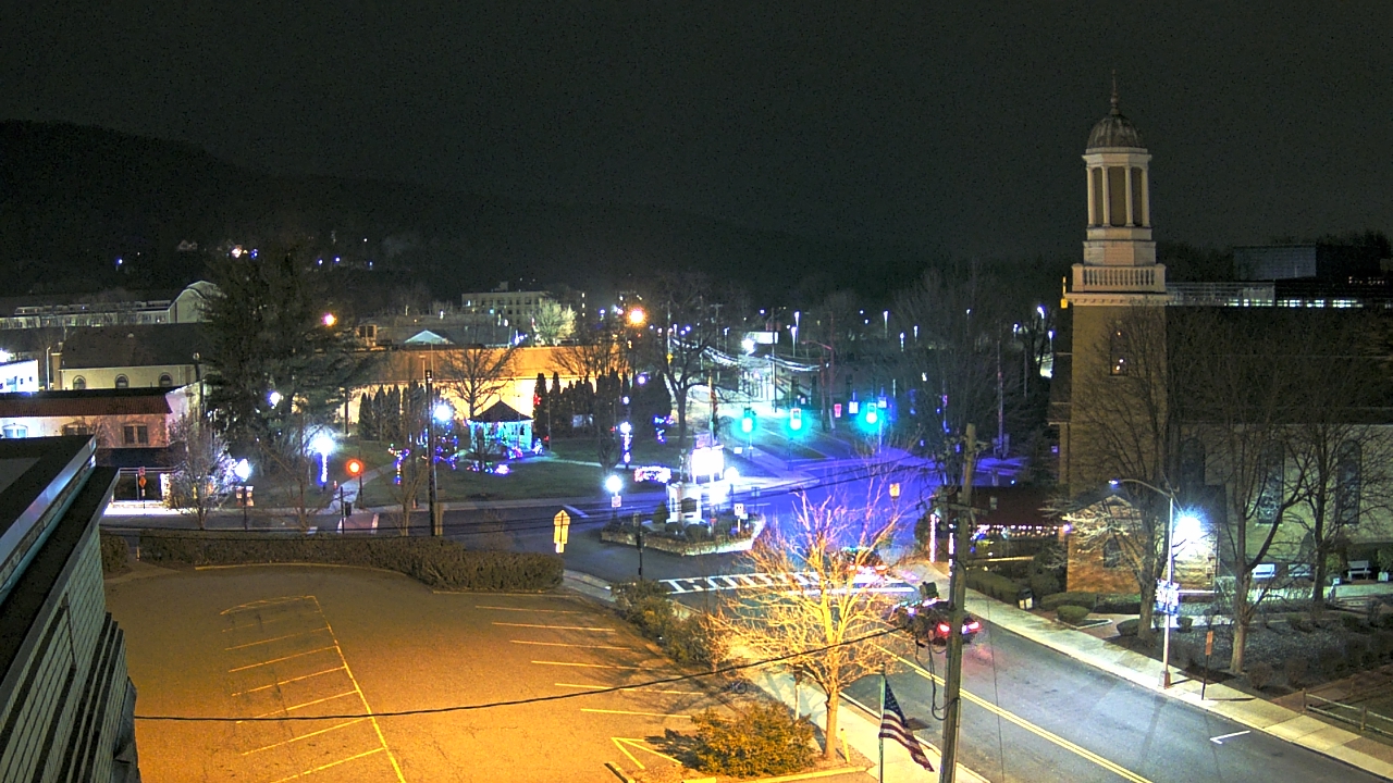 Thumbnail for current weather camera view from Village of Suffern in Mahwah, New Jersey