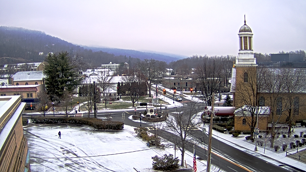 Thumbnail for current weather camera view from Village of Suffern in Mahwah, New Jersey