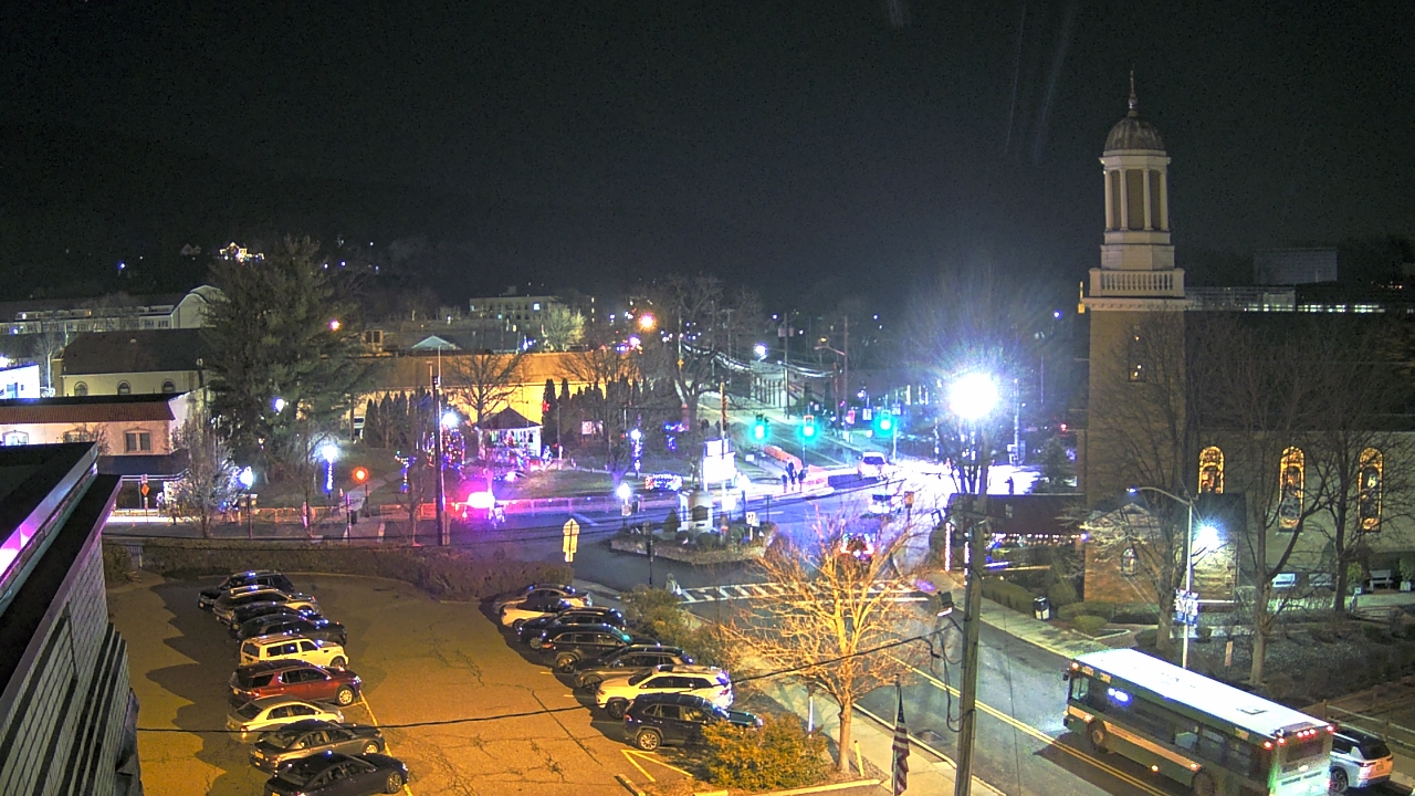 Thumbnail for current weather camera view from Village of Suffern in Mahwah, New Jersey