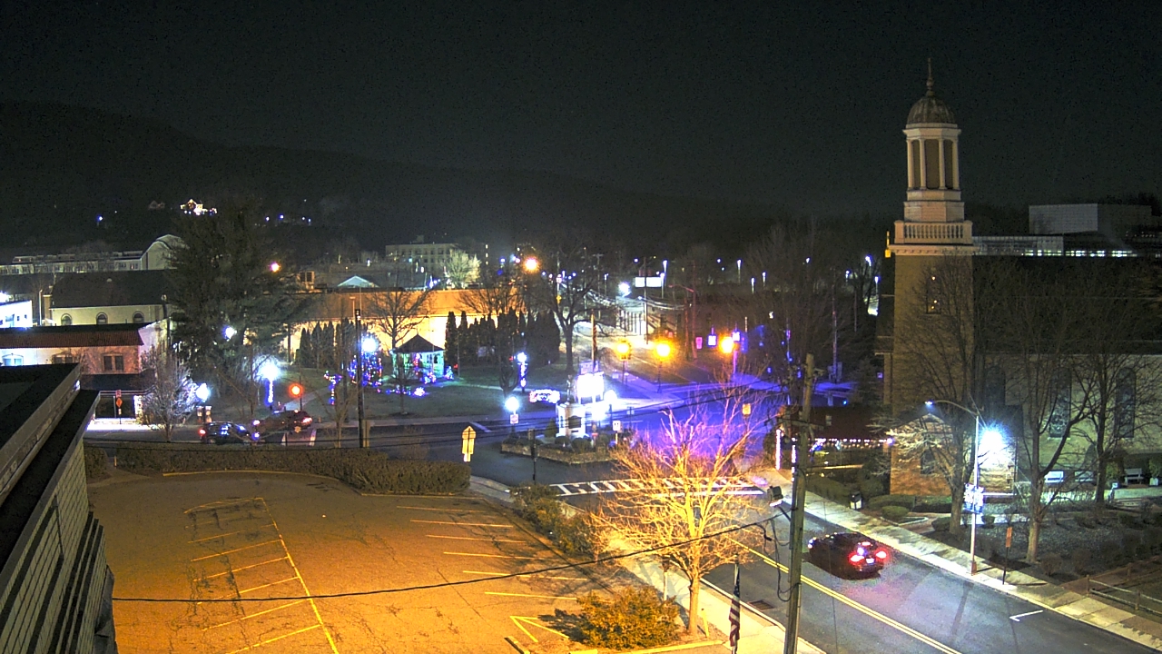 Thumbnail for current weather camera view from Village of Suffern in Mahwah, New Jersey