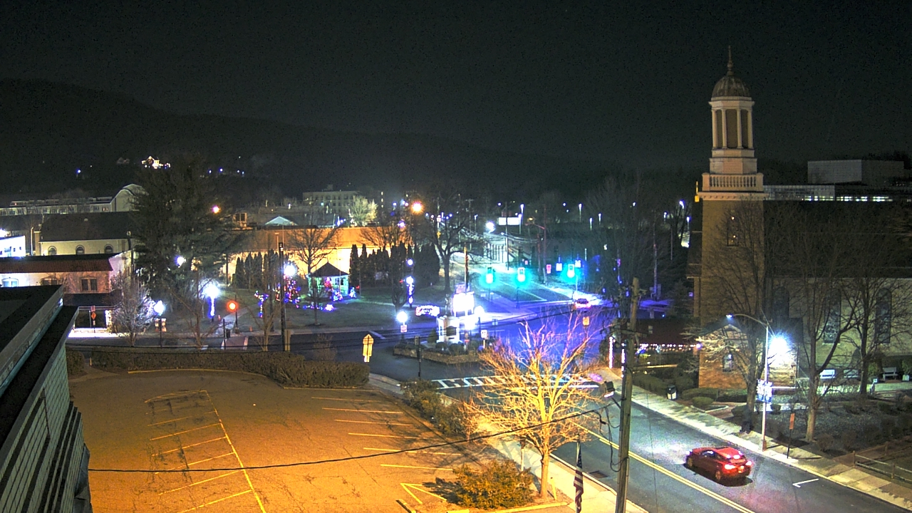 Thumbnail for current weather camera view from Village of Suffern in Mahwah, New Jersey