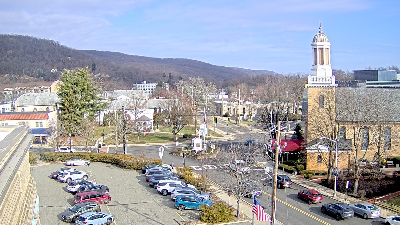 Thumbnail for current weather camera view from Village of Suffern in Mahwah, New Jersey