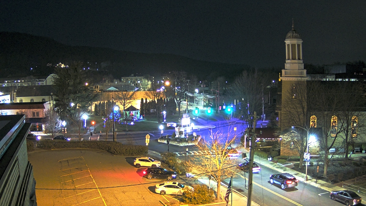 Thumbnail for current weather camera view from Village of Suffern in Mahwah, New Jersey