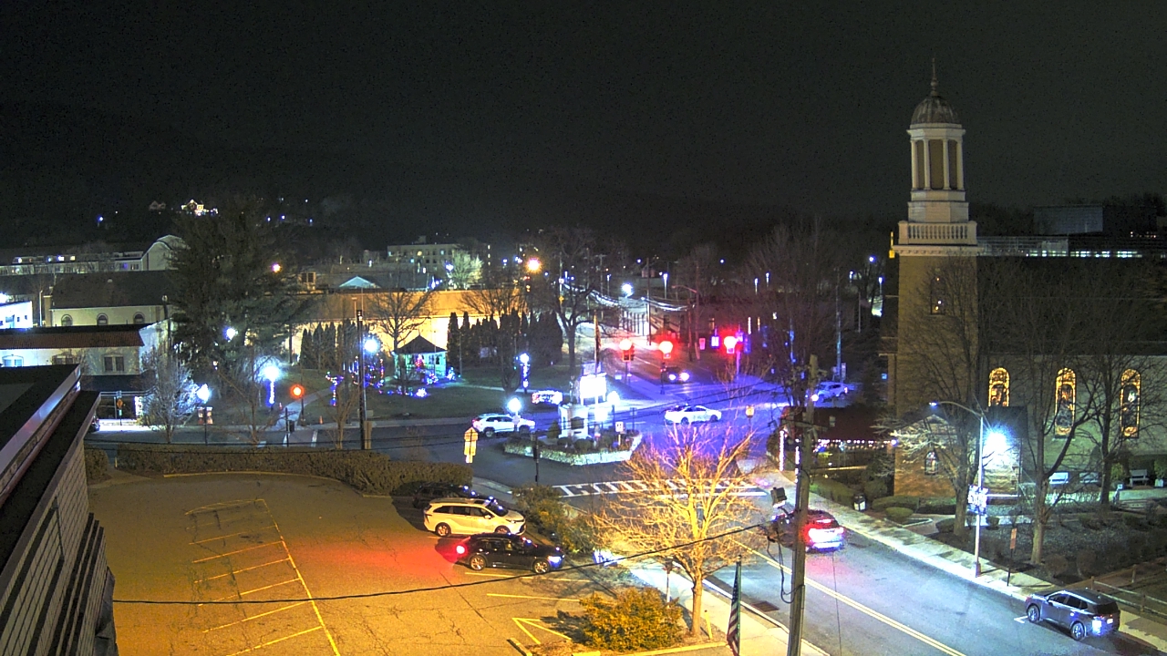 Thumbnail for current weather camera view from Village of Suffern in Mahwah, New Jersey