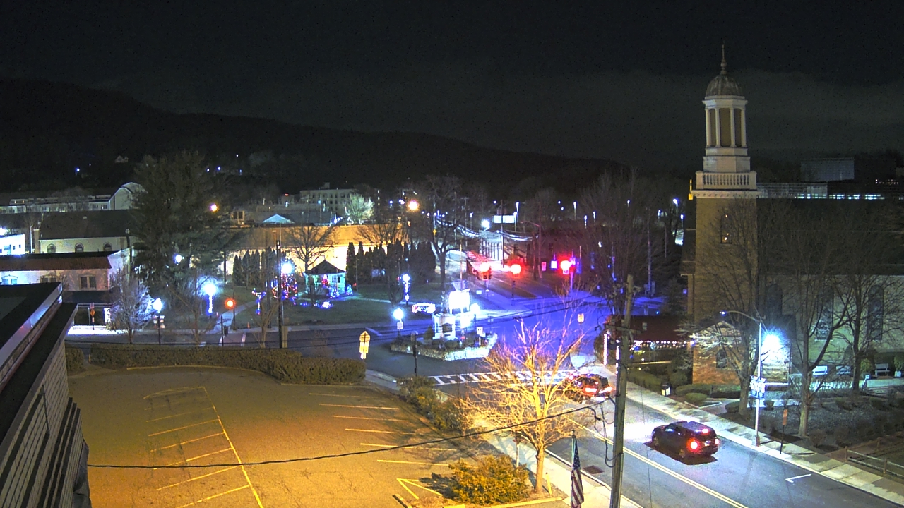 Thumbnail for current weather camera view from Village of Suffern in Mahwah, New Jersey