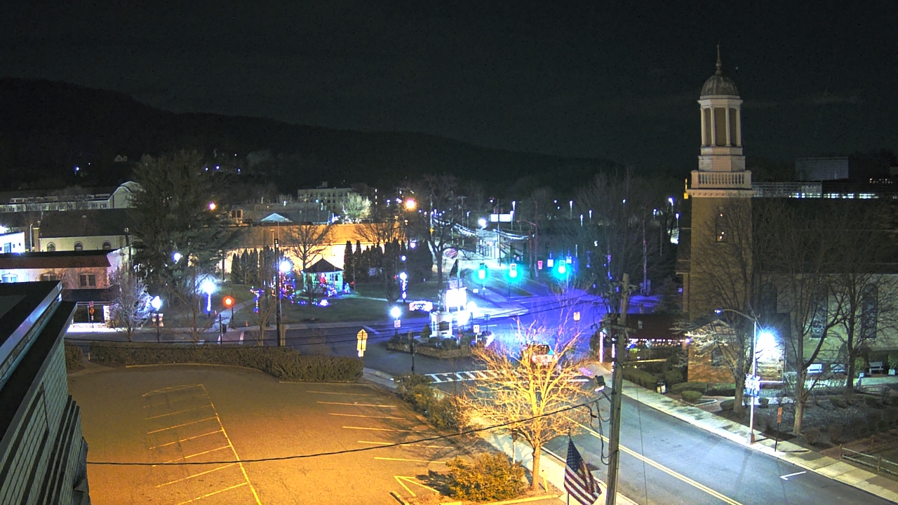 Thumbnail for current weather camera view from Village of Suffern in Mahwah, New Jersey