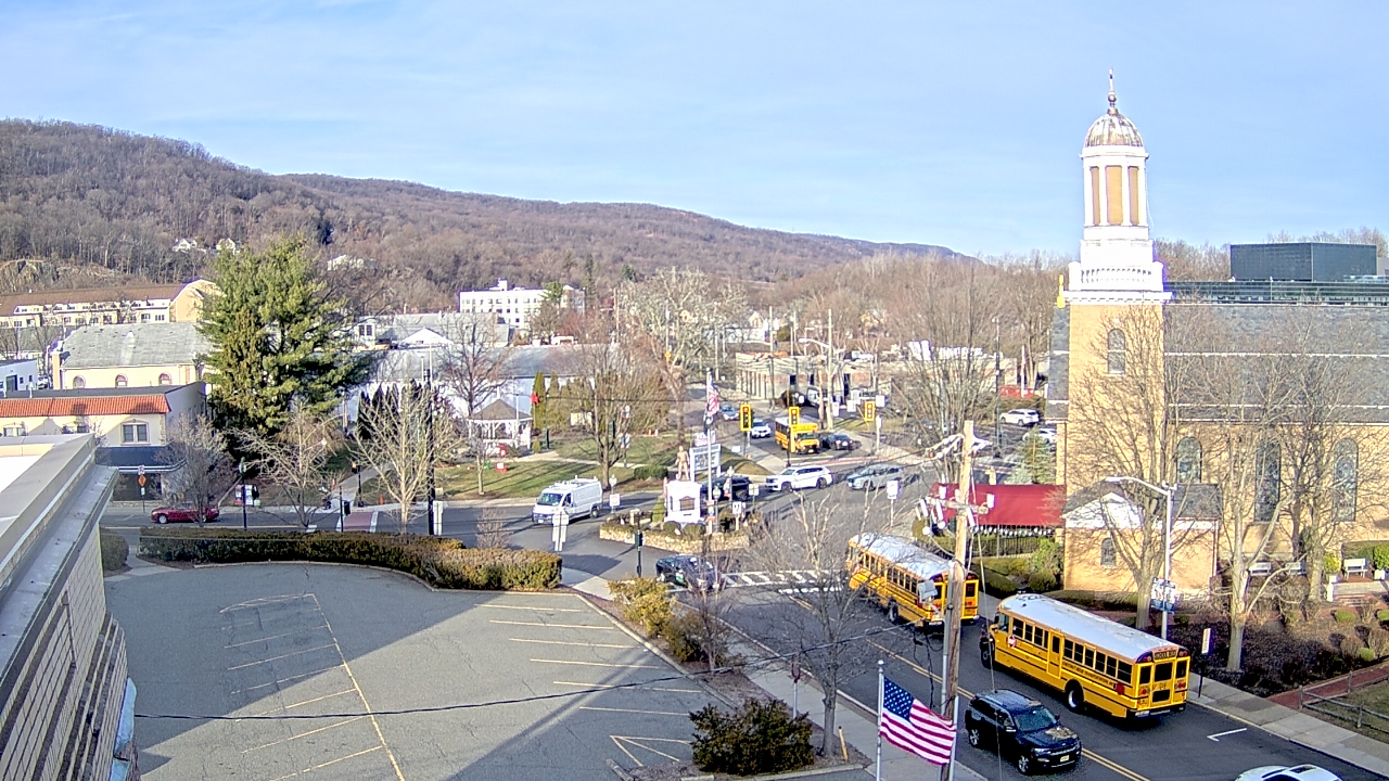 Thumbnail for current weather camera view from Village of Suffern in Mahwah, New Jersey