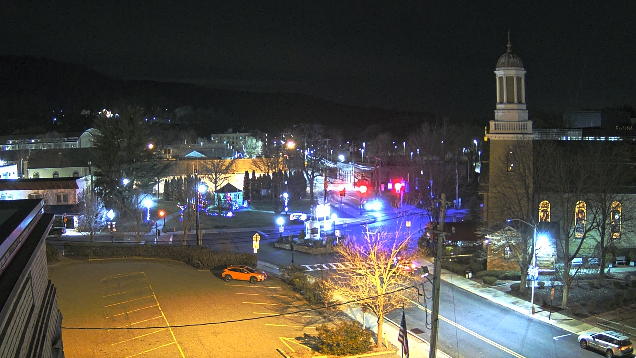 Thumbnail for current weather camera view from Village of Suffern in Mahwah, New Jersey