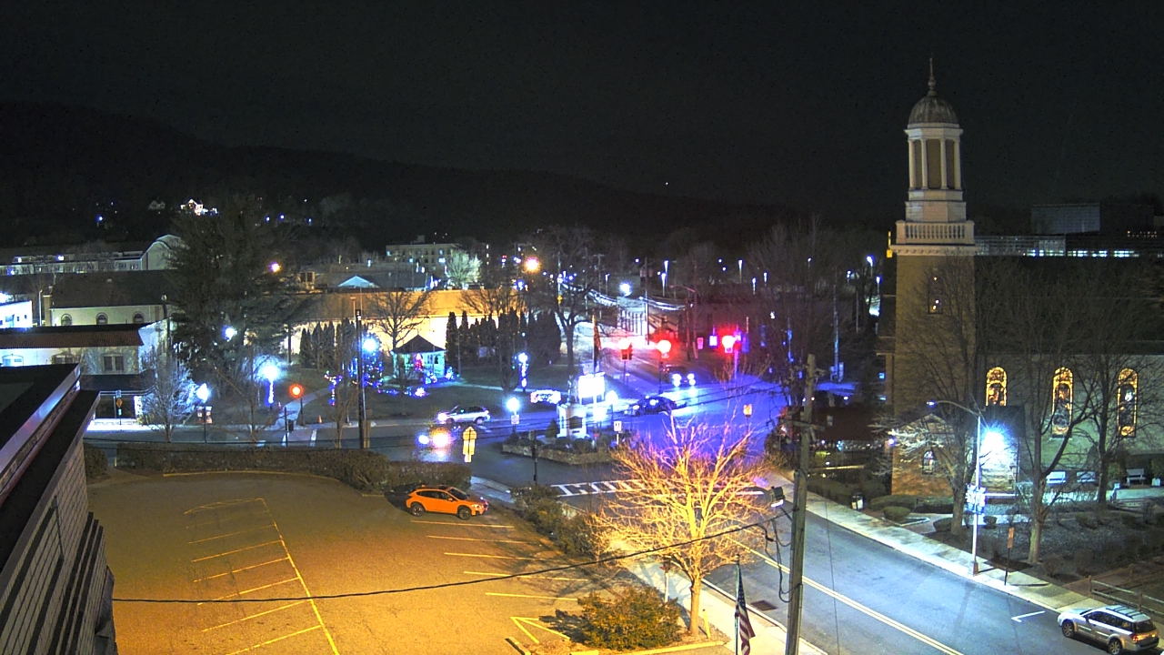 Thumbnail for current weather camera view from Village of Suffern in Mahwah, New Jersey