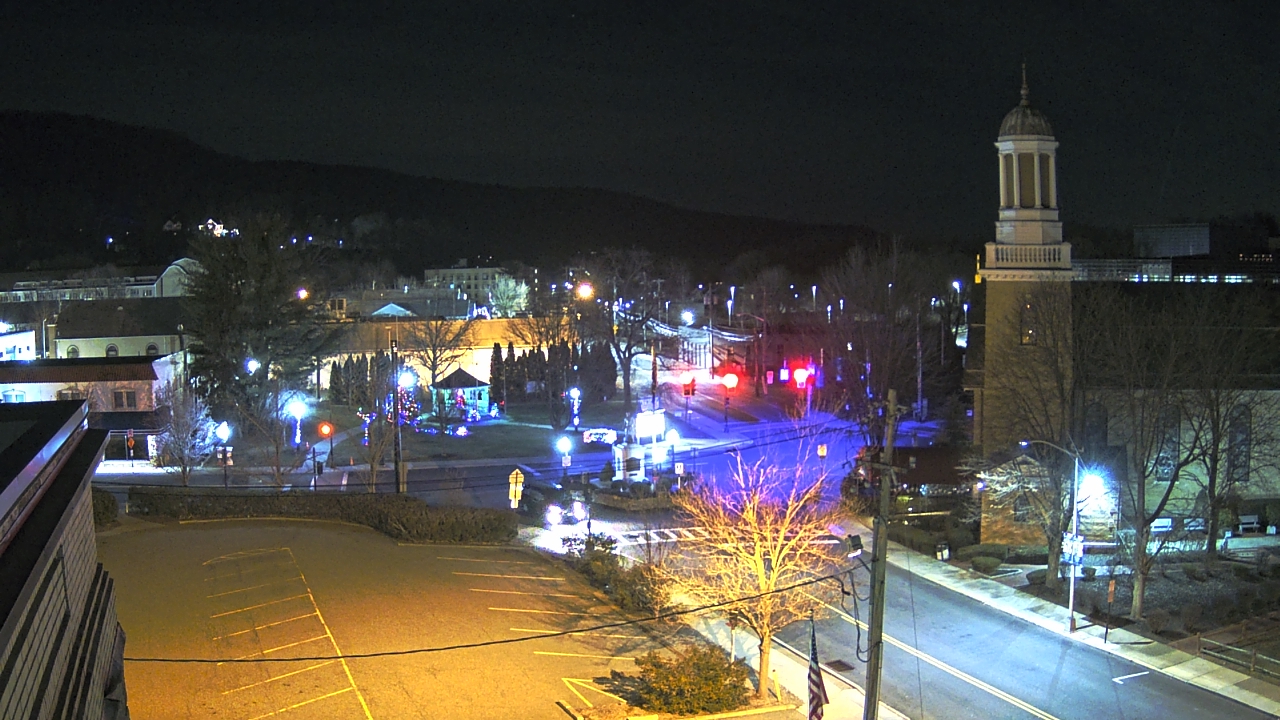 Thumbnail for current weather camera view from Village of Suffern in Mahwah, New Jersey