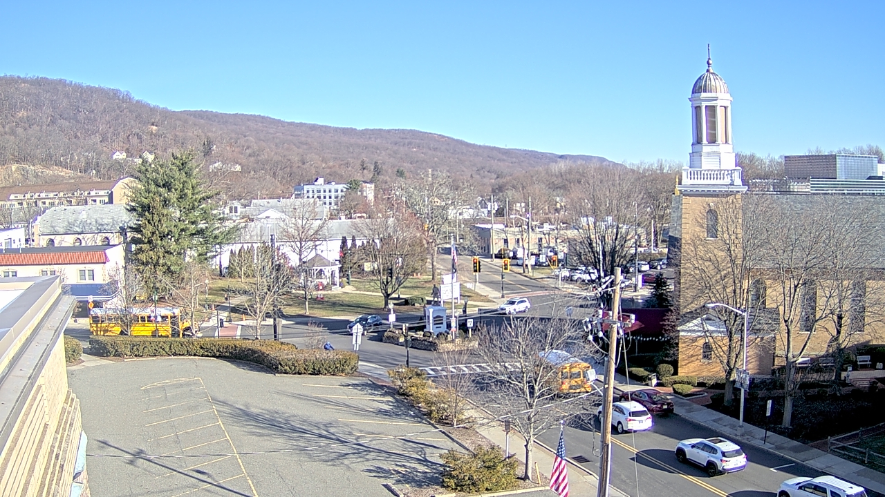 Thumbnail for current weather camera view from Village of Suffern in Mahwah, New Jersey