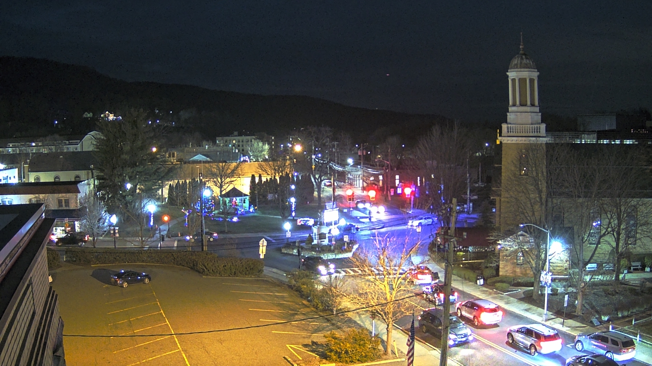 Thumbnail for current weather camera view from Village of Suffern in Mahwah, New Jersey