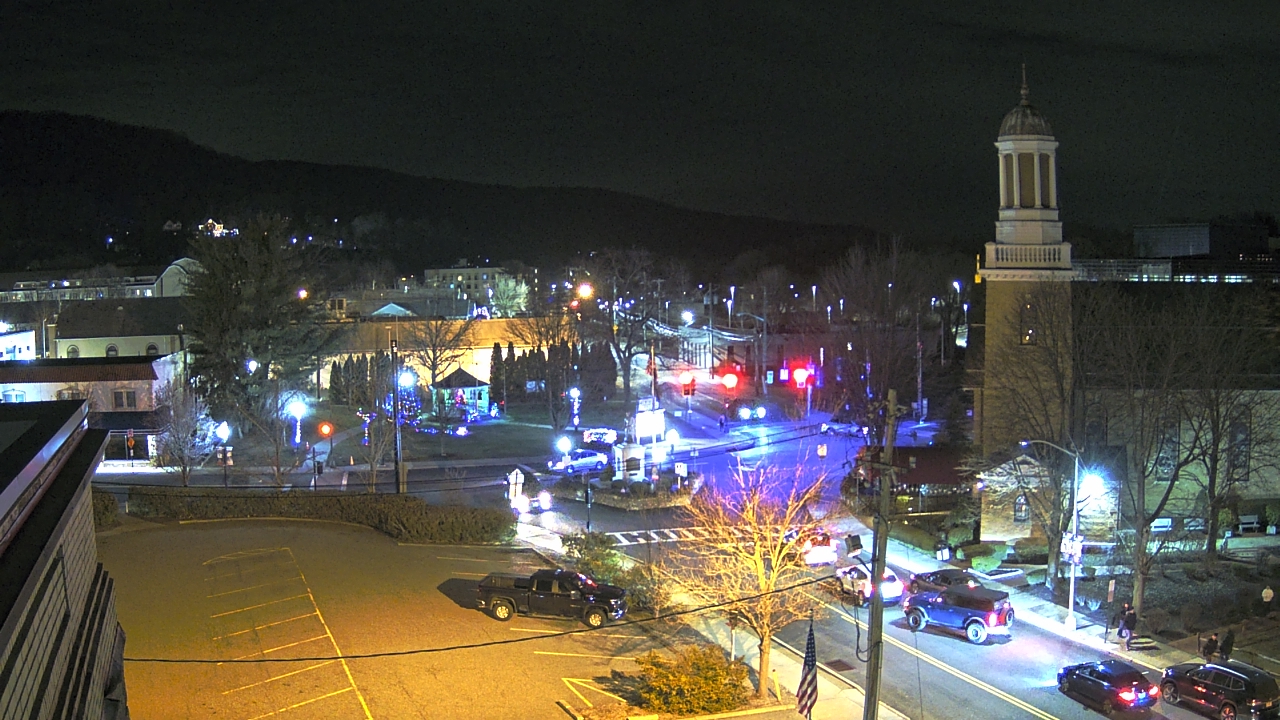 Thumbnail for current weather camera view from Village of Suffern in Mahwah, New Jersey