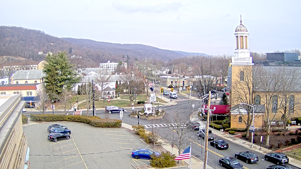 Thumbnail for current weather camera view from Village of Suffern in Mahwah, New Jersey
