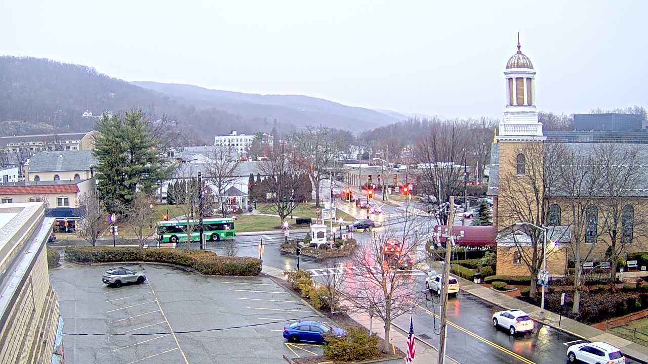 Thumbnail for current weather camera view from Village of Suffern in Mahwah, New Jersey