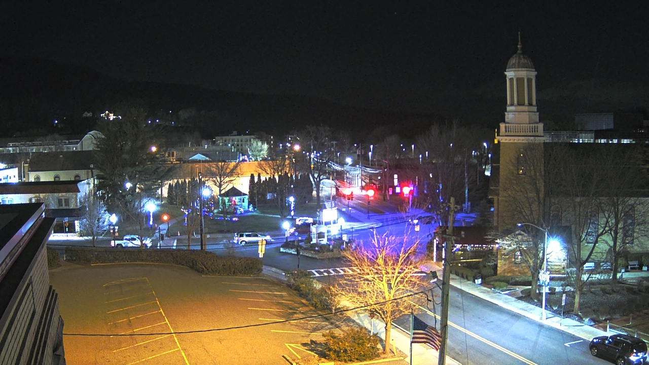 Thumbnail for current weather camera view from Village of Suffern in Mahwah, New Jersey