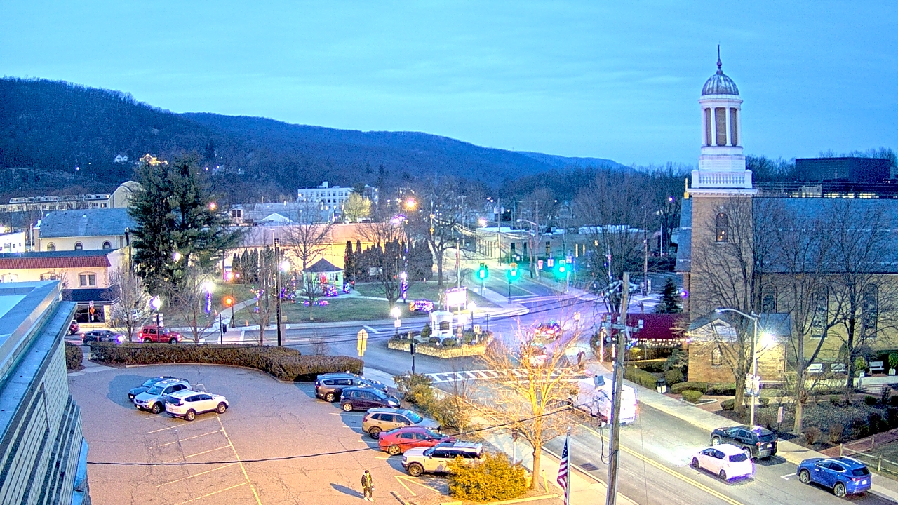 Thumbnail for current weather camera view from Village of Suffern in Mahwah, New Jersey