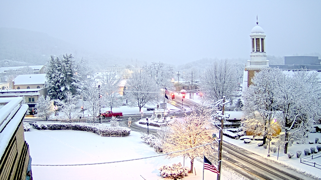 Thumbnail for current weather camera view from Village of Suffern in Mahwah, New Jersey