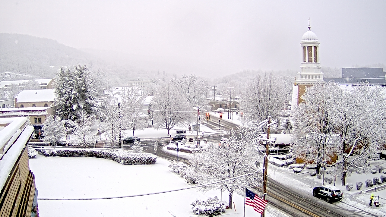 Thumbnail for current weather camera view from Village of Suffern in Mahwah, New Jersey