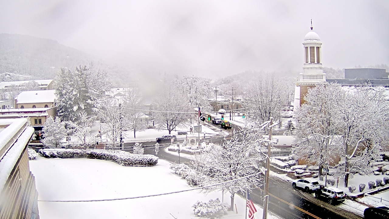 Thumbnail for current weather camera view from Village of Suffern in Mahwah, New Jersey