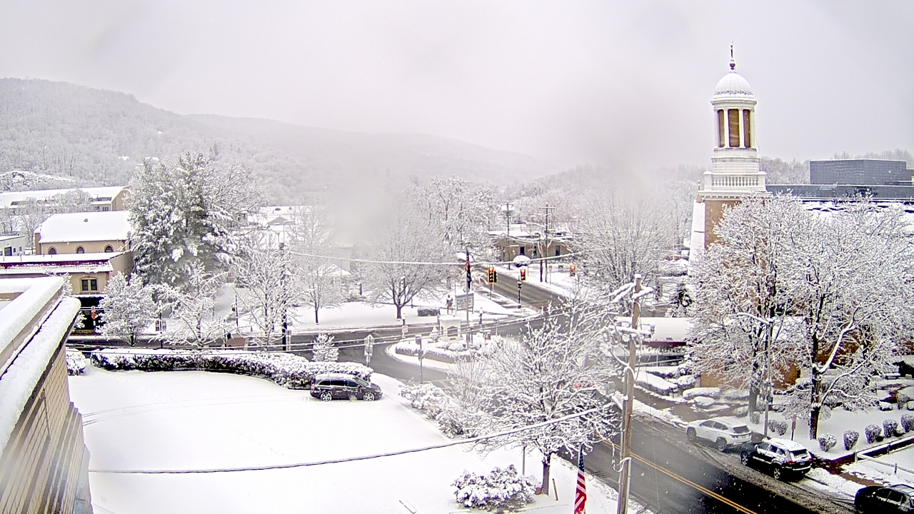 Thumbnail for current weather camera view from Village of Suffern in Mahwah, New Jersey