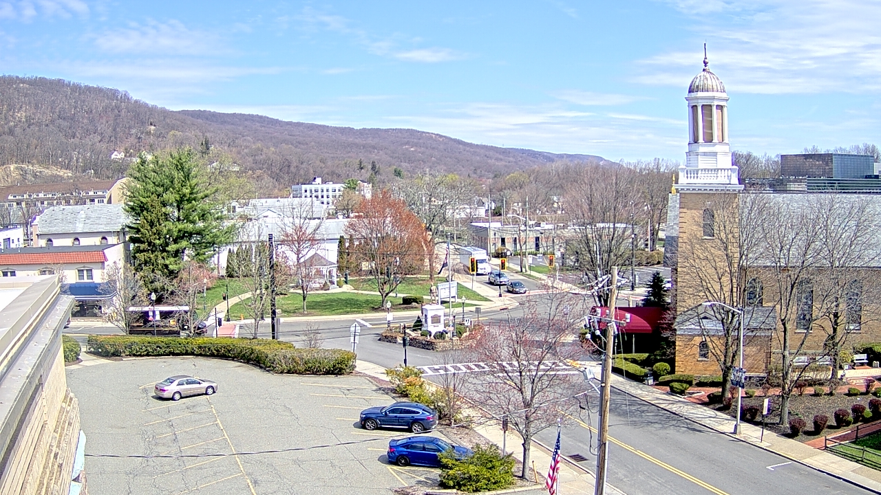 Thumbnail for current weather camera view from Village of Suffern in Mahwah, New Jersey