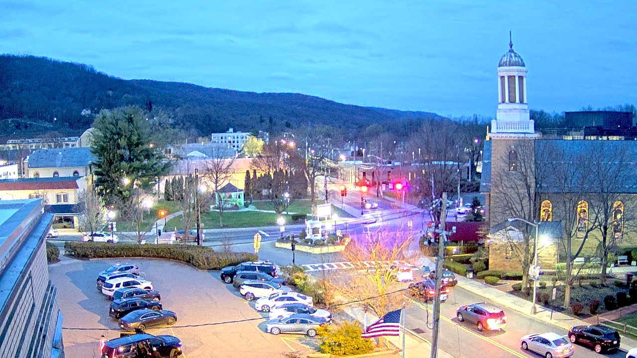 Thumbnail for current weather camera view from Village of Suffern in Mahwah, New Jersey