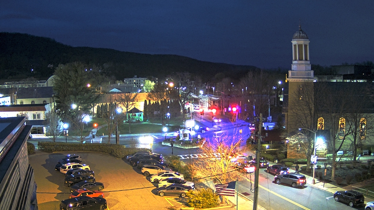 Thumbnail for current weather camera view from Village of Suffern in Mahwah, New Jersey