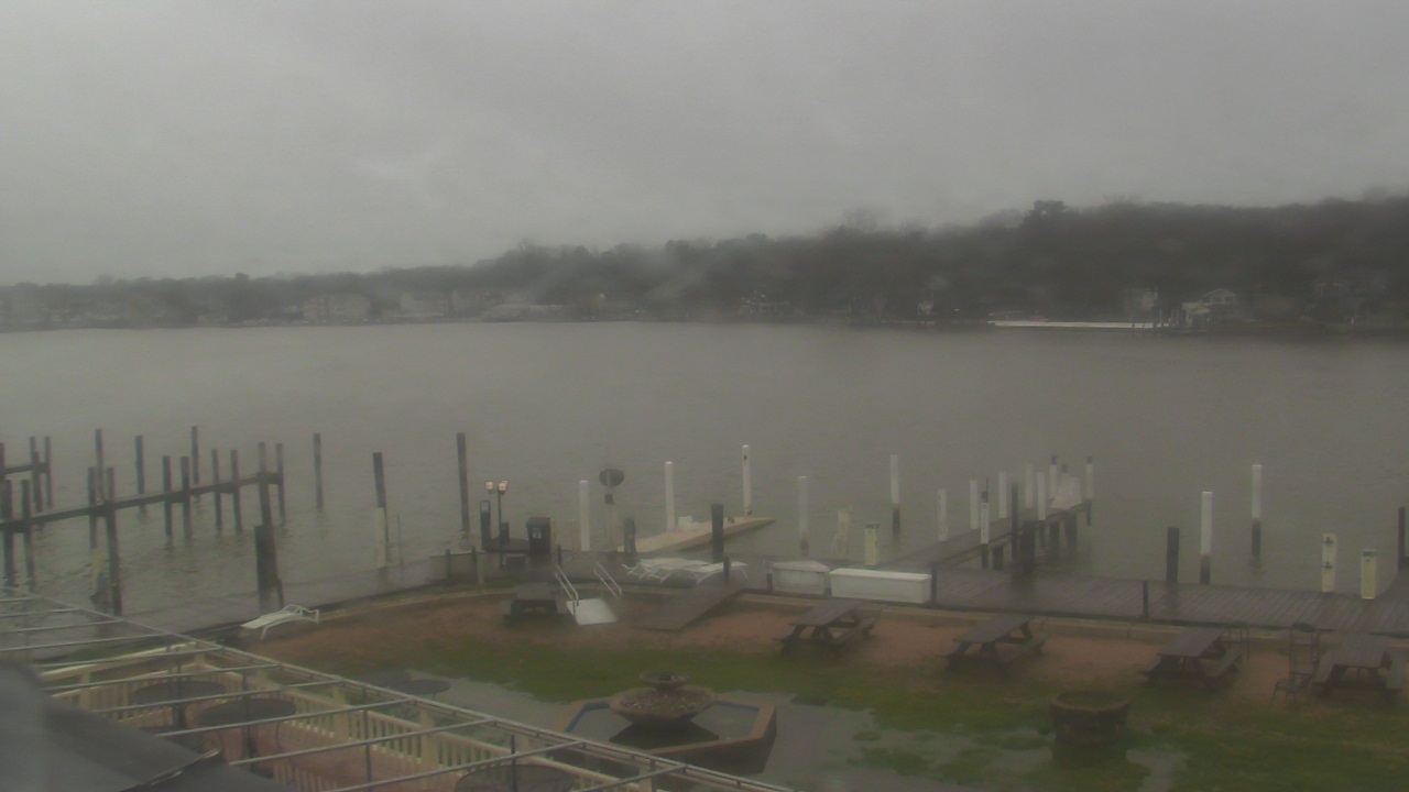 Thumbnail for current weather camera view from Coral Gables in Saugatuck, Michigan