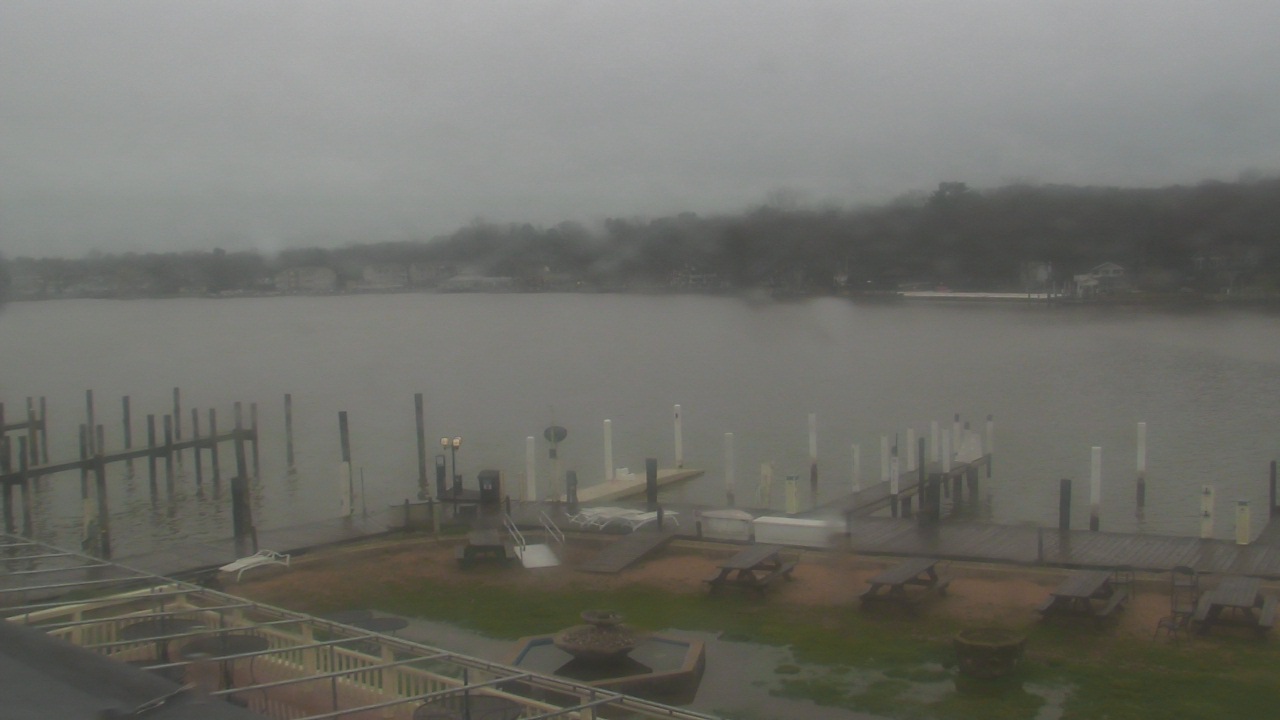 Thumbnail for current weather camera view from Coral Gables in Saugatuck, Michigan