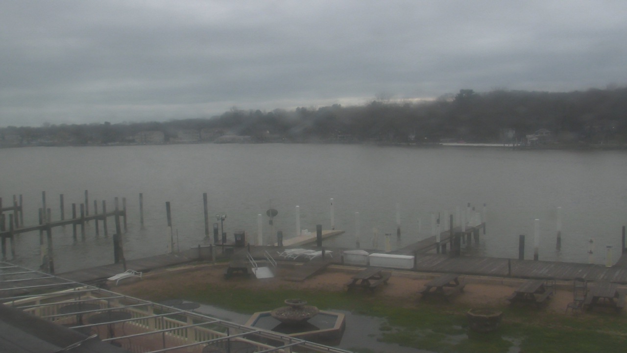 Thumbnail for current weather camera view from Coral Gables in Saugatuck, Michigan