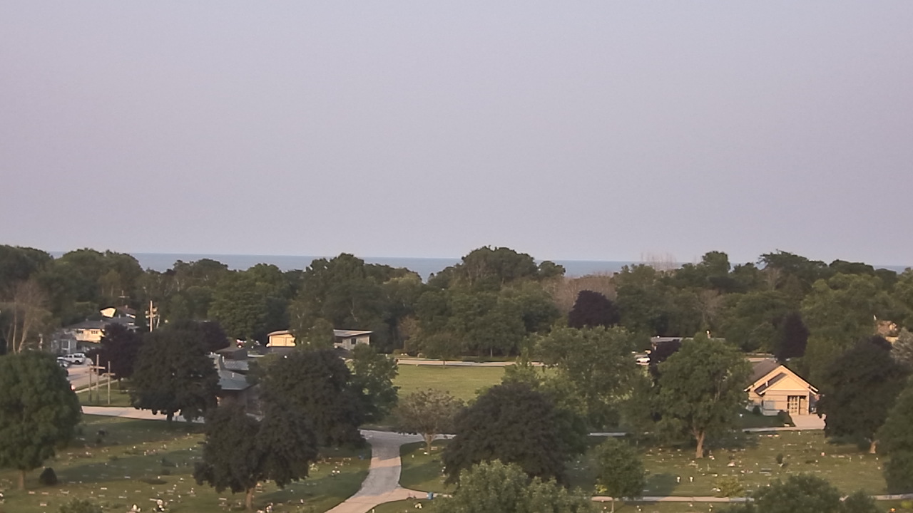 Thumbnail for current weather camera view from North HS in Sheboygan, Wisconsin