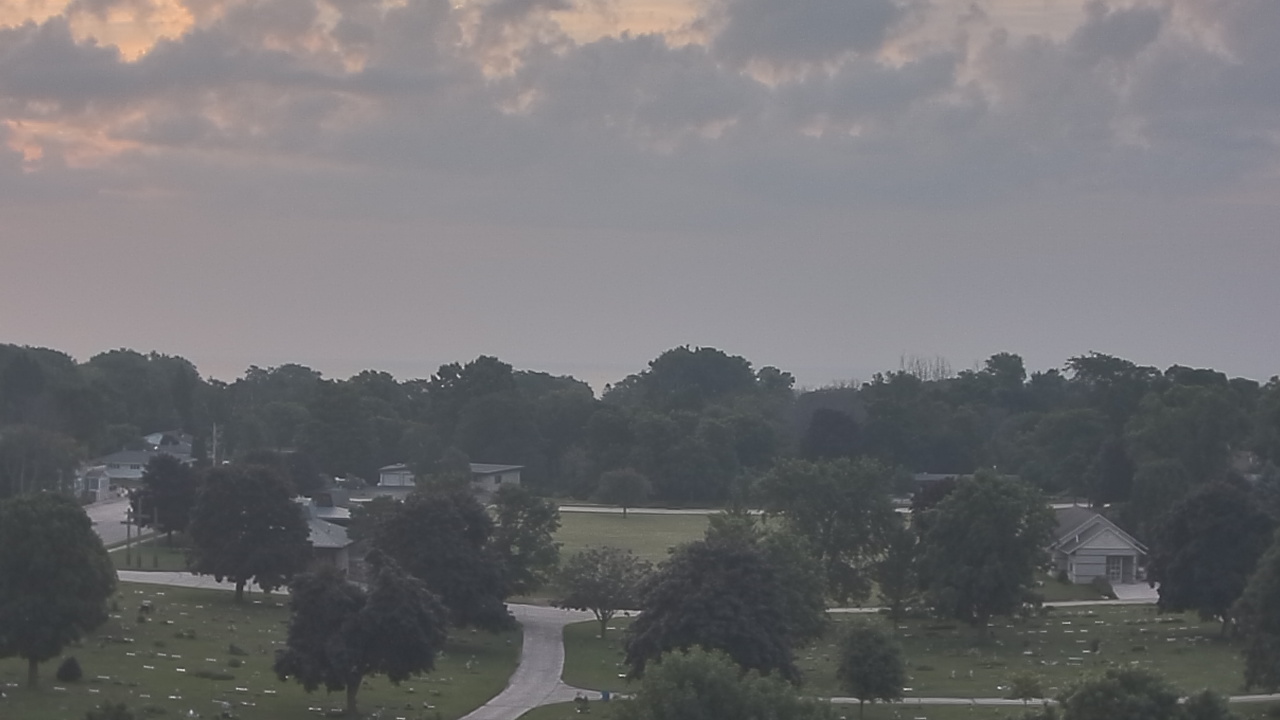 Thumbnail for current weather camera view from North HS in Sheboygan, Wisconsin