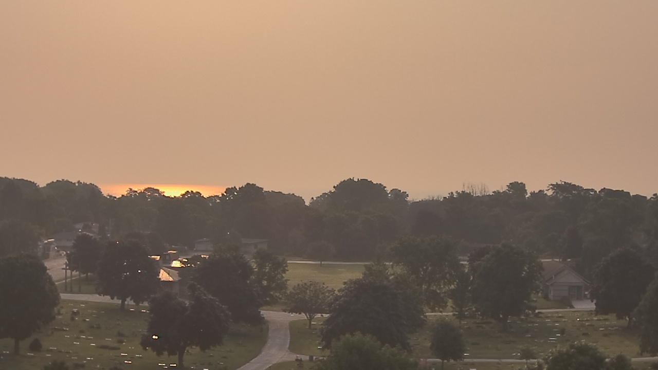 Thumbnail for current weather camera view from North HS in Sheboygan, Wisconsin