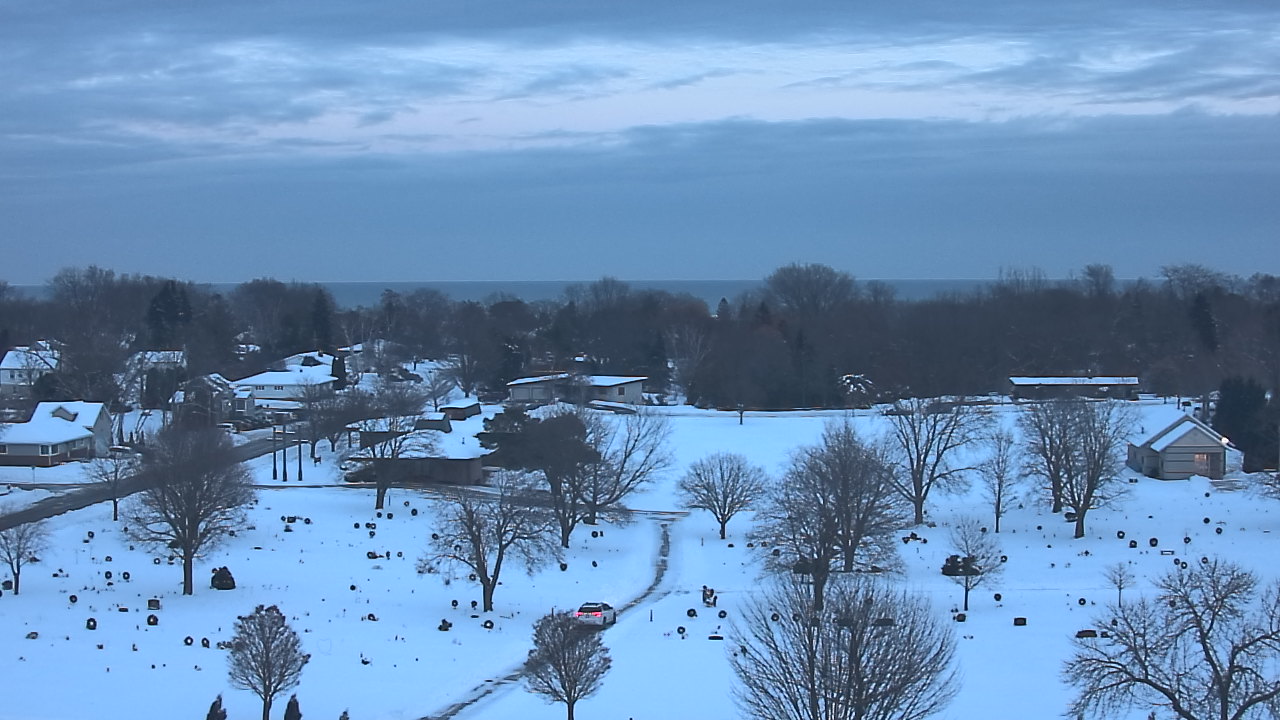 Thumbnail for current weather camera view from North HS in Sheboygan, Wisconsin