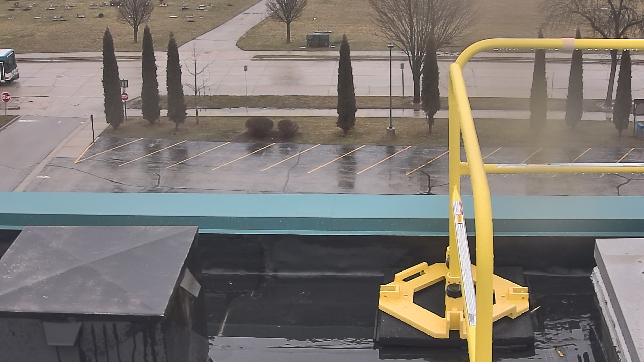 Thumbnail for current weather camera view from North HS in Sheboygan, Wisconsin