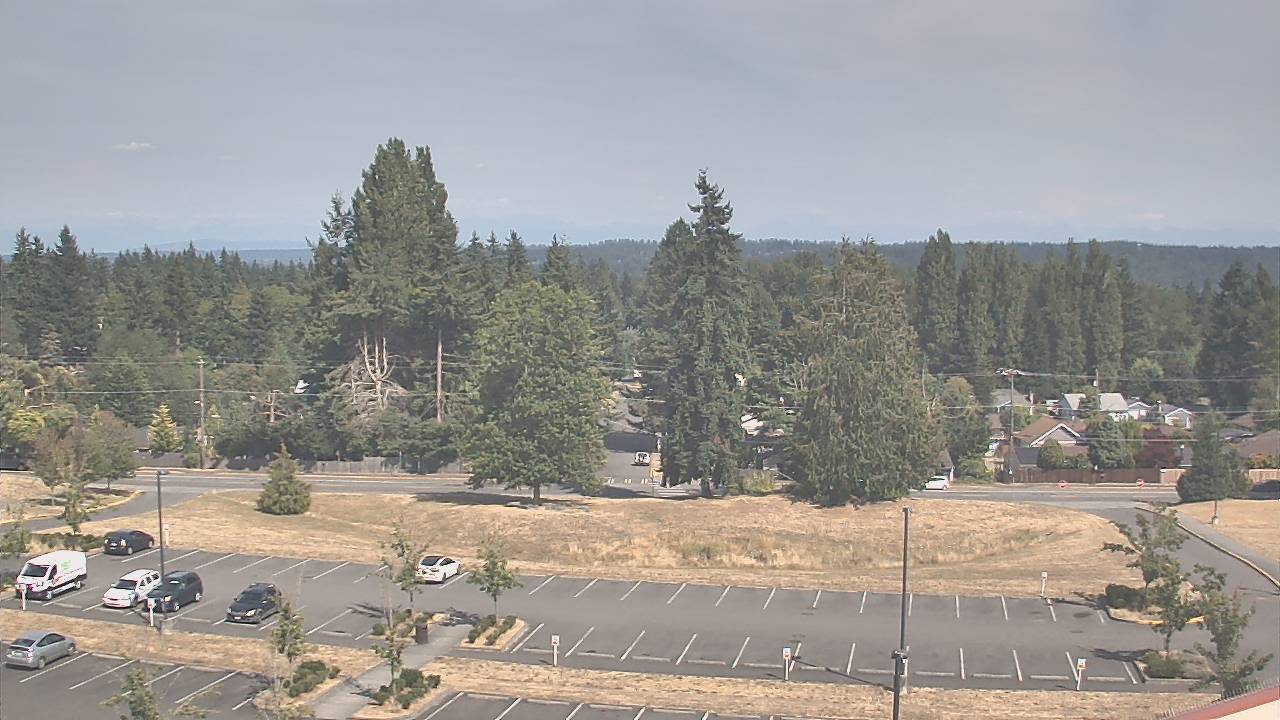 Thumbnail for current weather camera view from Shorecrest HS in Shoreline, Washington