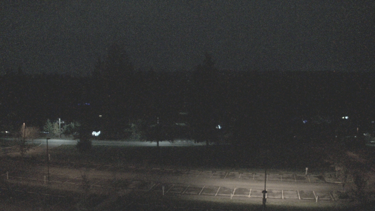 Thumbnail for current weather camera view from Shorecrest HS in Shoreline, Washington