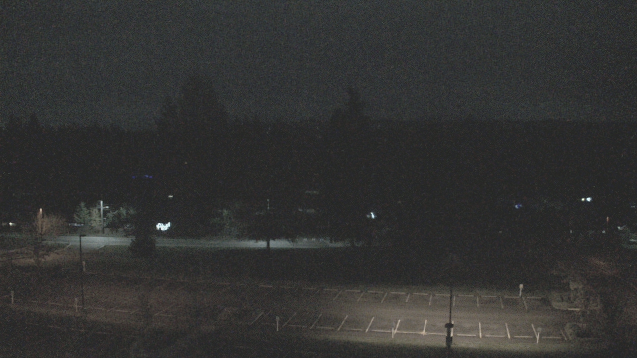 Thumbnail for current weather camera view from Shorecrest HS in Shoreline, Washington